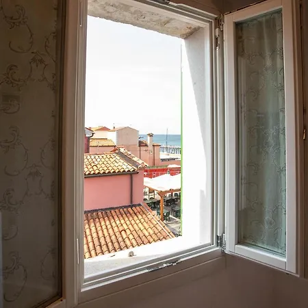 Dimora Oreste - Isola Di Ve Tatil Evi